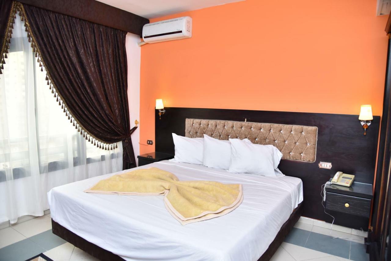 Royal Pyramids Hotel Каир Экстерьер фото