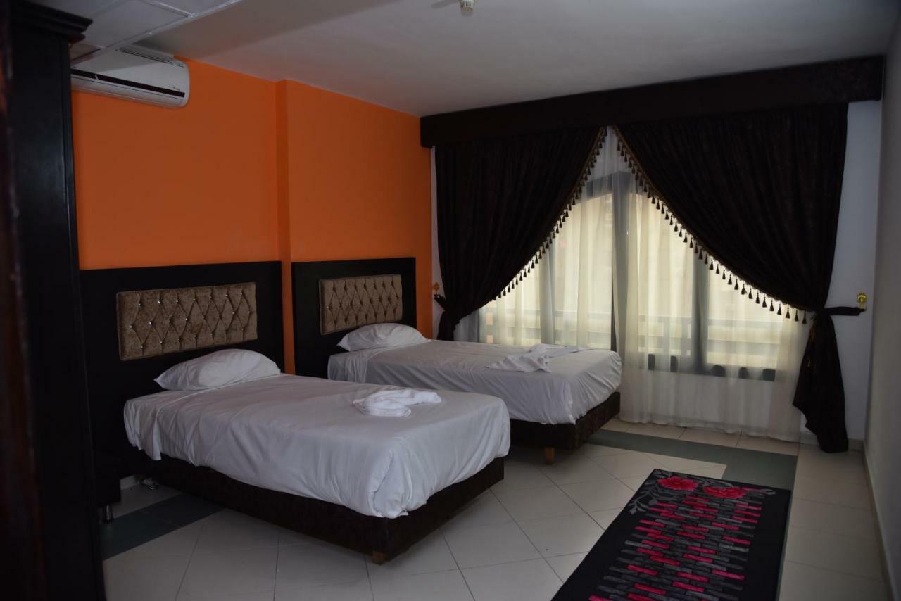Royal Pyramids Hotel Каир Экстерьер фото