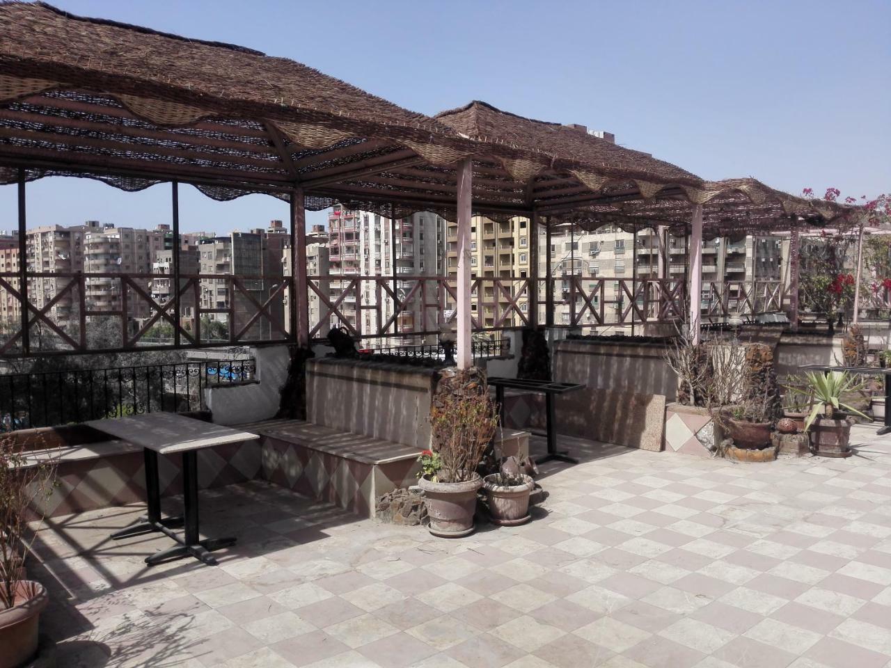 Royal Pyramids Hotel Каир Экстерьер фото