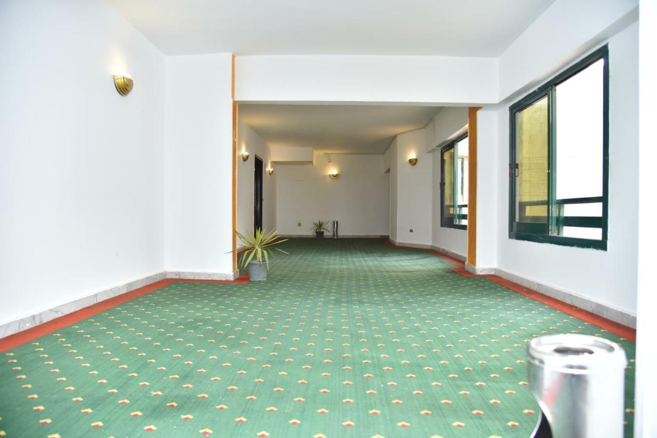 Royal Pyramids Hotel Каир Экстерьер фото