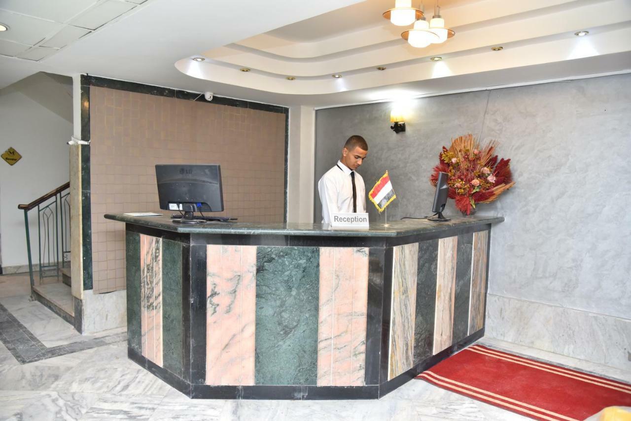 Royal Pyramids Hotel Каир Экстерьер фото